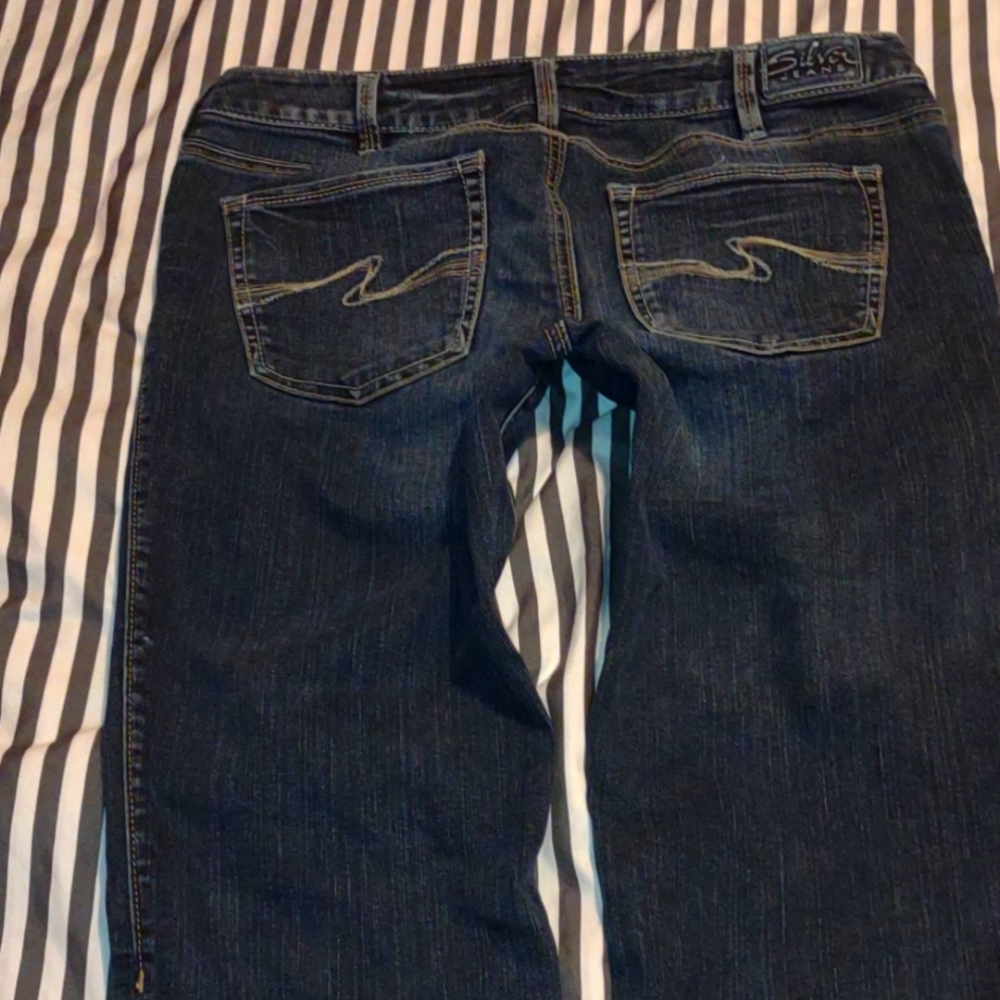 Silver jean Capri Aiko size 33